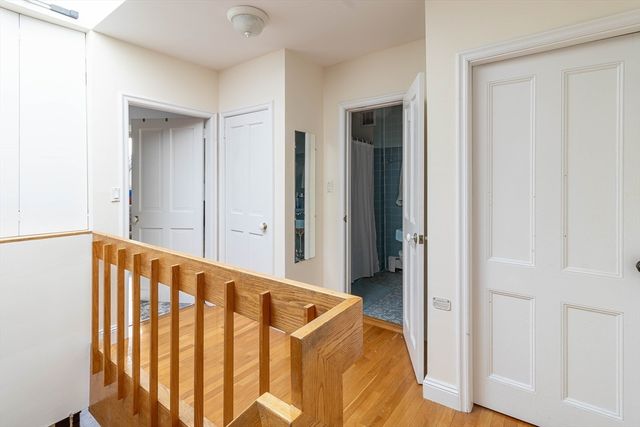 39 Garrison Rd. 3, Brookline, MA 02445