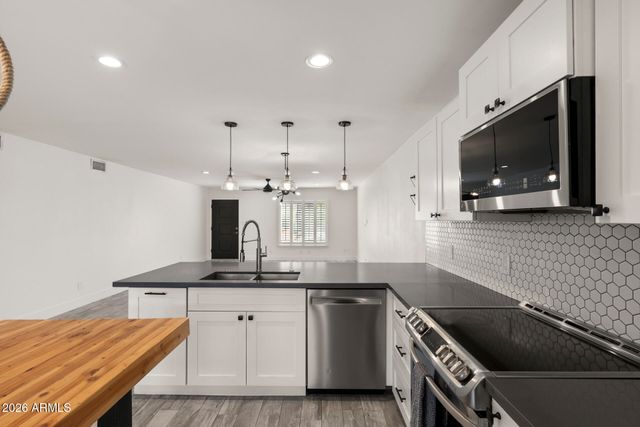 8348 E SOLANO Drive, Scottsdale, AZ 85250