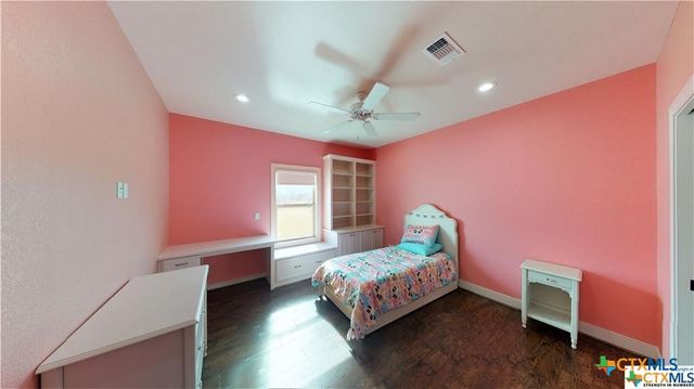 158 Sendera Loop, Victoria, TX 77904