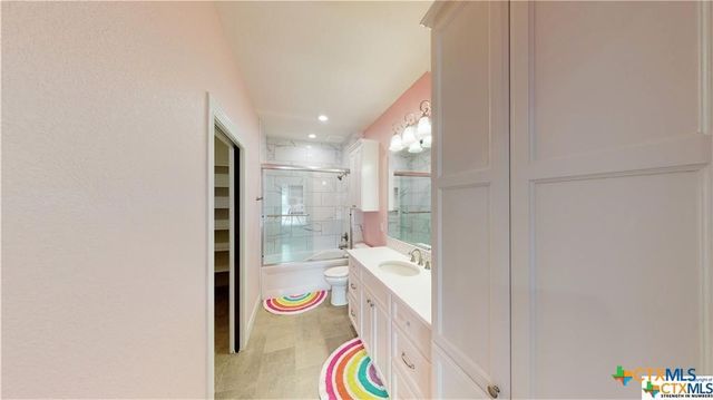 158 Sendera Loop, Victoria, TX 77904