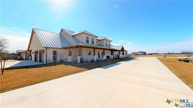 158 Sendera Loop, Victoria, TX 77904