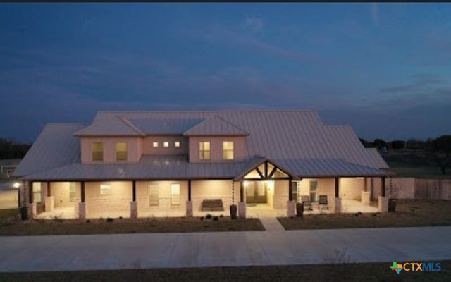 158 Sendera Loop, Victoria, TX 77904