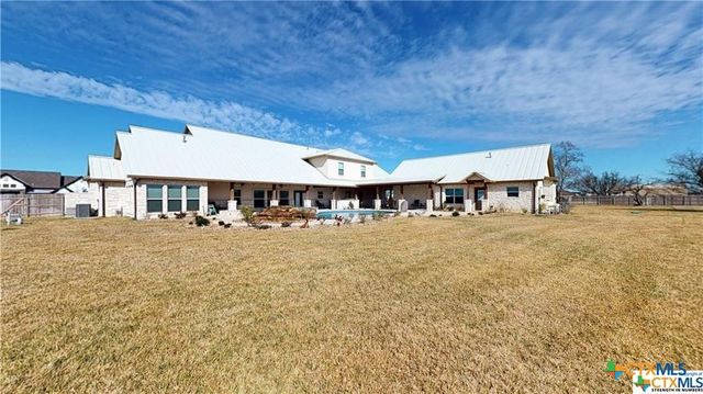 158 Sendera Loop, Victoria, TX 77904