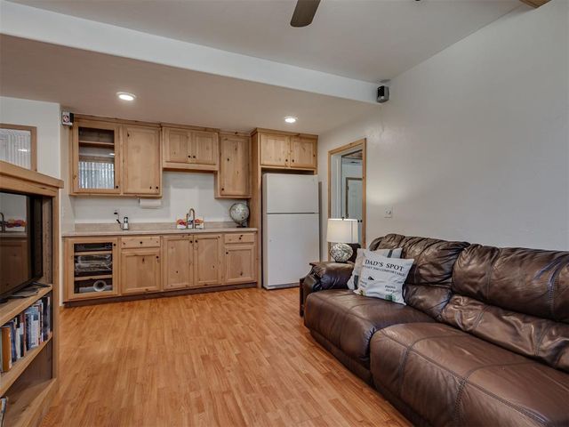 13574 Arrowhead Drive, Guthrie, OK 73044