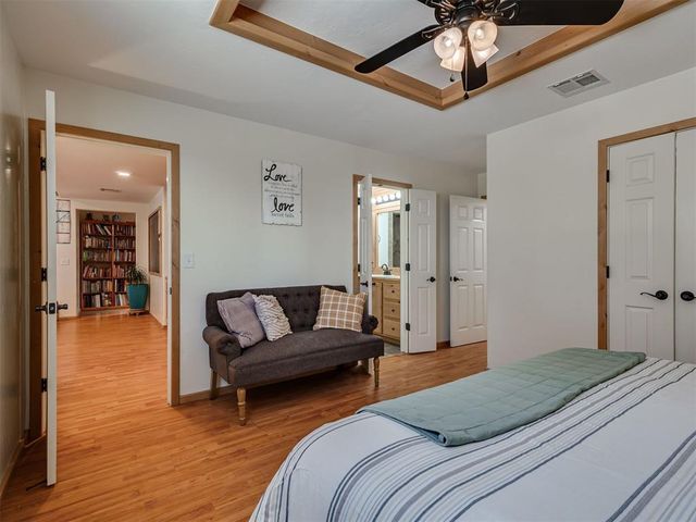 13574 Arrowhead Drive, Guthrie, OK 73044