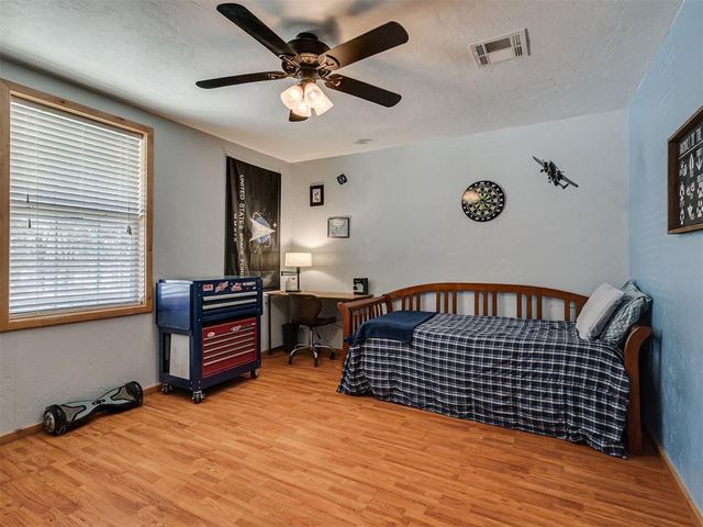 13574 Arrowhead Drive, Guthrie, OK 73044