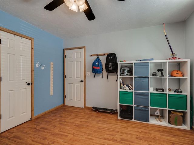 13574 Arrowhead Drive, Guthrie, OK 73044