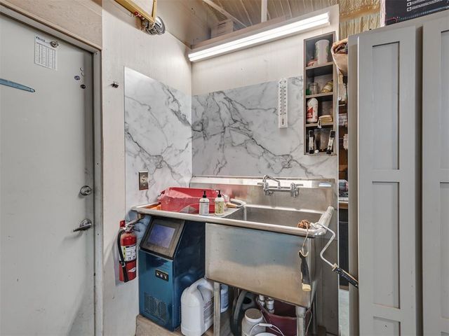 13574 Arrowhead Drive, Guthrie, OK 73044