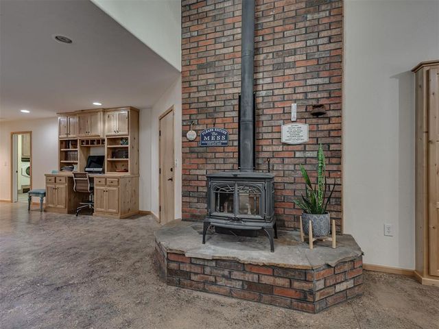 13574 Arrowhead Drive, Guthrie, OK 73044