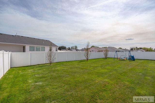 342 Cheyenne Drive, Shelley, ID 83274