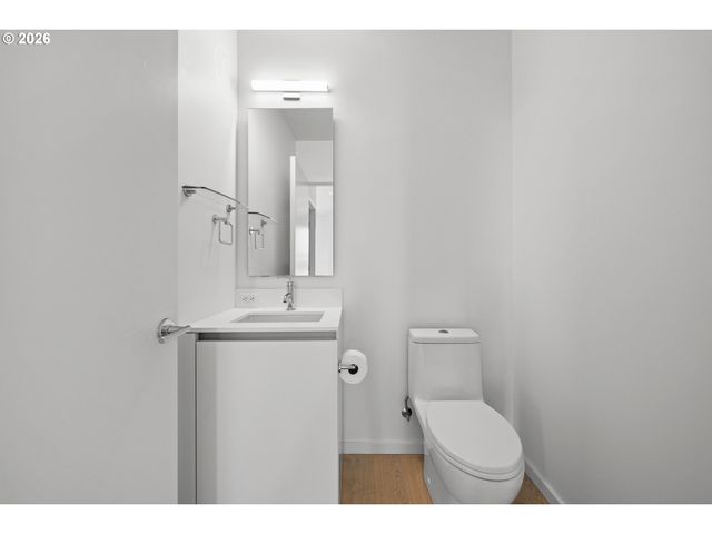1150 Nw QUIMBY St 1206, Portland, OR 97209