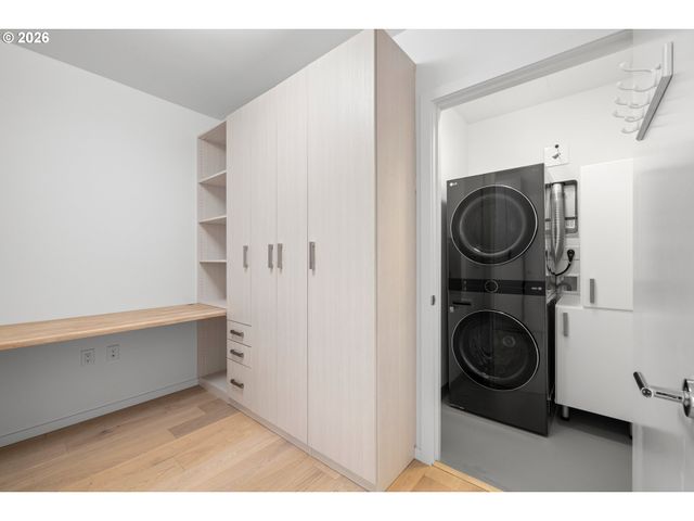 1150 Nw QUIMBY St 1206, Portland, OR 97209