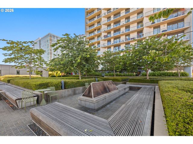 1150 Nw QUIMBY St 1206, Portland, OR 97209