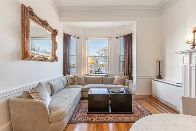 462 Beacon St 22, Boston, MA 02115