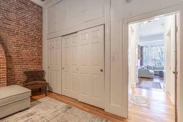 462 Beacon St 22, Boston, MA 02115