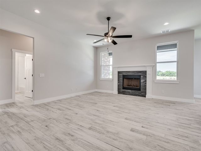 1019 NW 17 Street, Newcastle, OK 73065