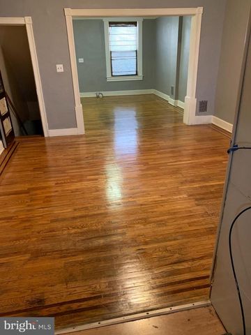 1935 GRINNALDS AVE, Baltimore, MD 21230