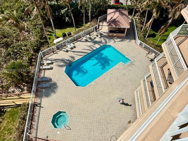 3000 N Highway A1a 7c 7C, Hutchinson Island, FL 34949