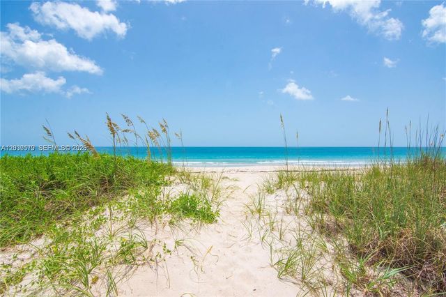 3000 N Highway A1a 7c 7C, Hutchinson Island, FL 34949