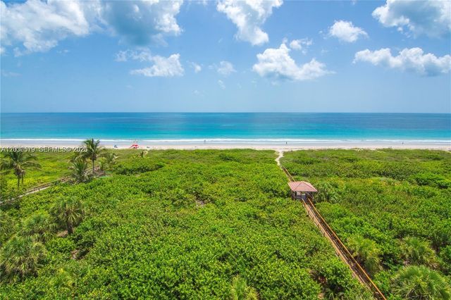 3000 N Highway A1a 7c 7C, Hutchinson Island, FL 34949