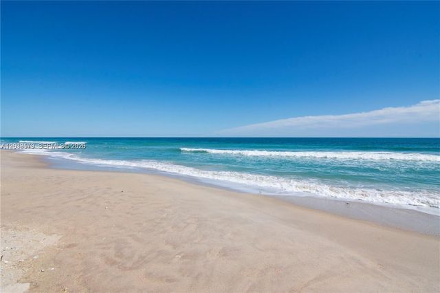 3000 N Highway A1a 7c 7C, Hutchinson Island, FL 34949