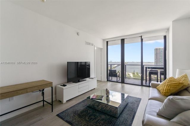 121 NE 34th Street 2706, Miami, FL 33137