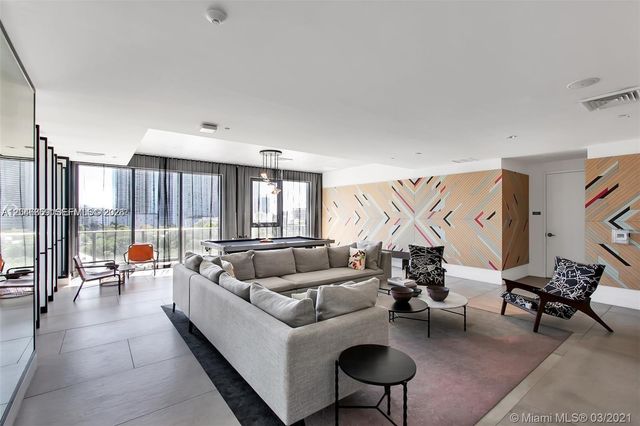 121 NE 34th Street 2706, Miami, FL 33137