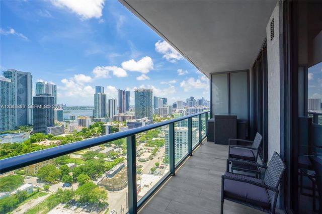 121 NE 34th Street 2706, Miami, FL 33137