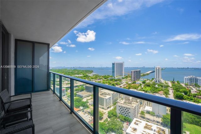 121 NE 34th Street 2706, Miami, FL 33137