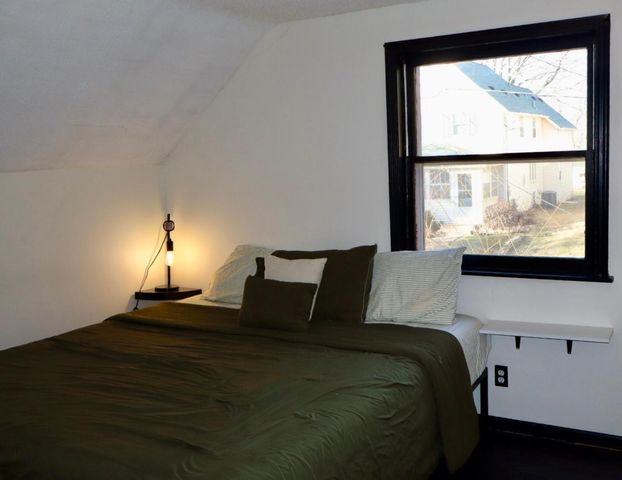 615 Rice Street W, Stillwater, MN 55082