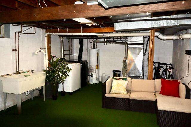 615 Rice Street W, Stillwater, MN 55082