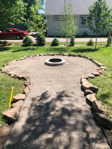 615 Rice Street W, Stillwater, MN 55082