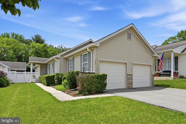 530 FOX DEN CT, Glen Mills, PA 19342