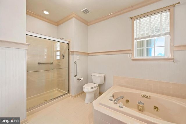530 FOX DEN CT, Glen Mills, PA 19342