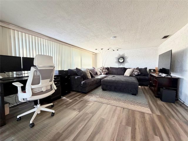 3118 ELKRIDGE DRIVE, Holiday, FL 34691