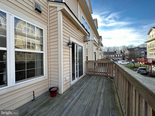 11837 REGENTS PARK DR, Germantown, MD 20876