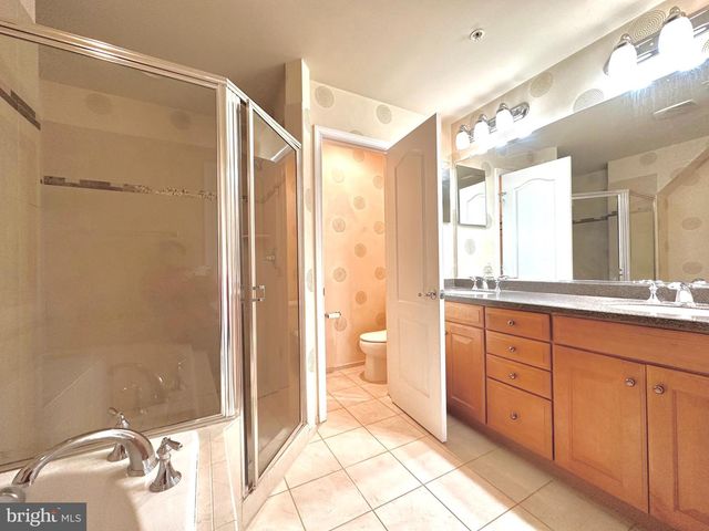 11837 REGENTS PARK DR, Germantown, MD 20876