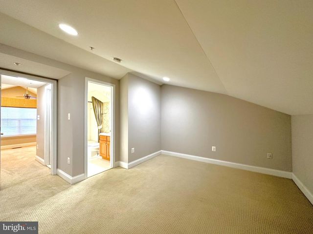 11837 REGENTS PARK DR, Germantown, MD 20876