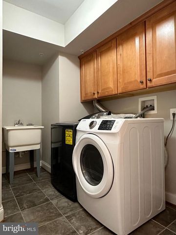 11837 REGENTS PARK DR, Germantown, MD 20876