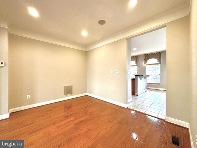 11837 REGENTS PARK DR, Germantown, MD 20876