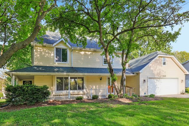 733 Buttonwood Circle SE, Naperville, IL 60540