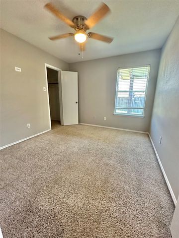 4905 Spur Ridge Court, Fort Worth, TX 76244