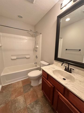 4905 Spur Ridge Court, Fort Worth, TX 76244