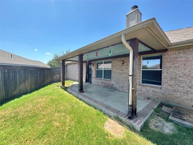 4905 Spur Ridge Court, Fort Worth, TX 76244