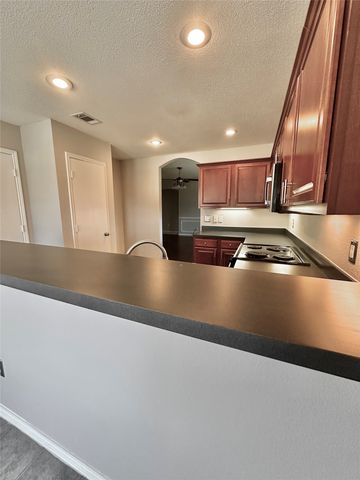 4905 Spur Ridge Court, Fort Worth, TX 76244