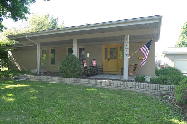1006 Falkirk Road, Alma, MI 48801