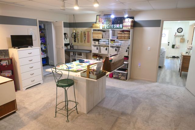 1006 Falkirk Road, Alma, MI 48801