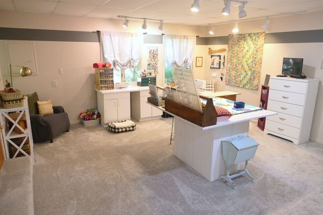 1006 Falkirk Road, Alma, MI 48801