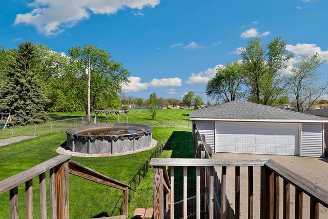 806 Harrison Place, Dyer, IN 46311