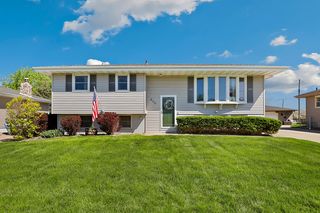 806 Harrison Place, Dyer, IN 46311